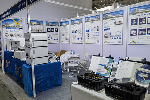 多款高端分析檢測設(shè)備